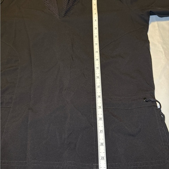 Adidas Mesh hood Active Top Women M Grunge Gorpcore Black 1/2 Sleeve Synch - Picture 8 of 8